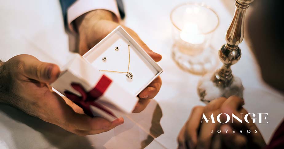 Las joyas más especiales para él o para ella, el regalo perfecto para estas navidades