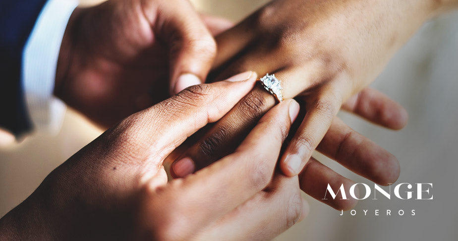 Diferencia entre anillo de compromiso y alianza