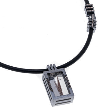 COLGANTE CUARZO FERROSO