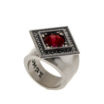 ANILLO GRANATE Y DIAMANTES