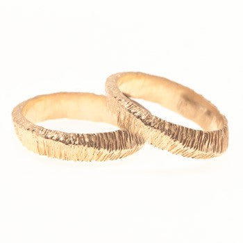 ALIANZAS CHECKERED ORO AMARILLO