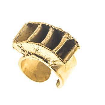 anillo fili plaza musica dorado