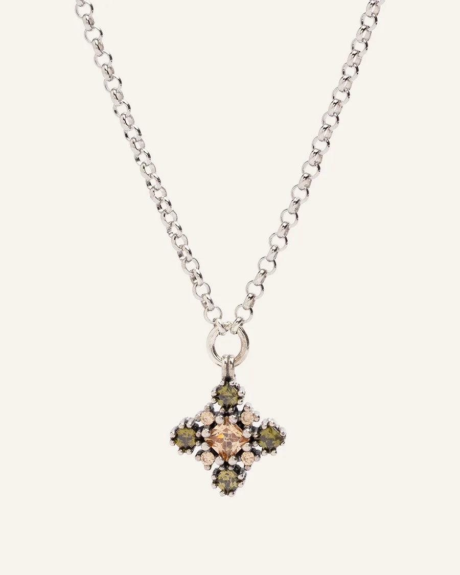 COLLAR DAMASCO CARRÉ