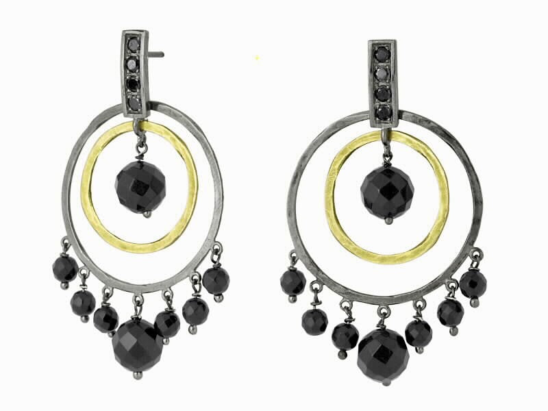 pendientes black