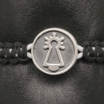 pulsera cofrade negra