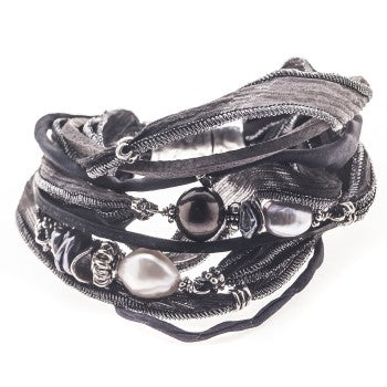 PULSERA LA BRUIXETA SEDA NEGRA