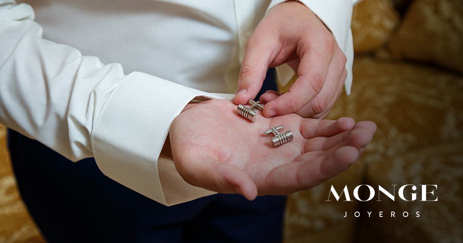 Ideas para regalar al novio: Gemelos para el día de su boda