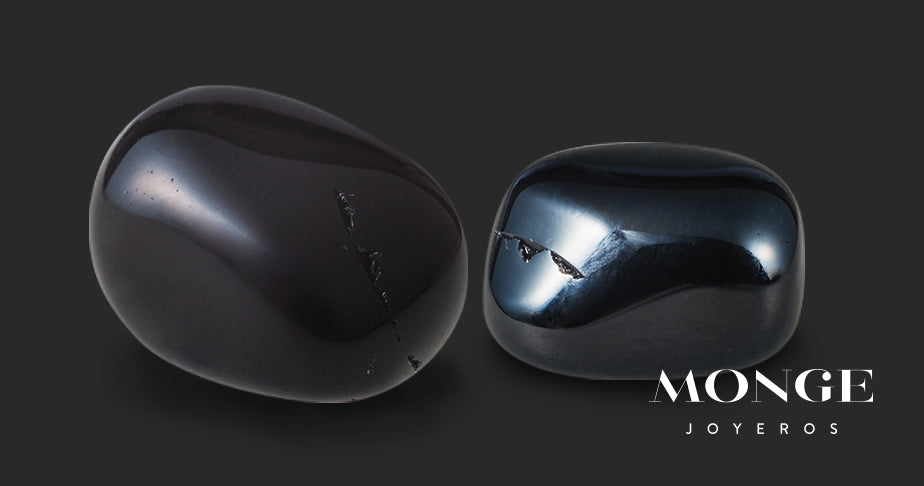 Joyas con la piedra preciosa Onix