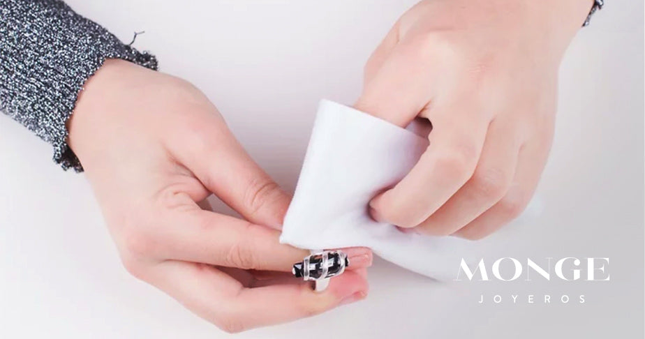 ¿Por qué se oscurece la plata? Te contamos cómo evitarlo