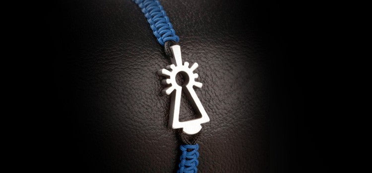 PULSERA VIRGEN NYLON AZUL KLEIN