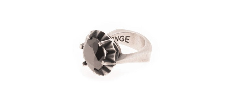 ANILLO HEARTS & ARROWS NEGRO