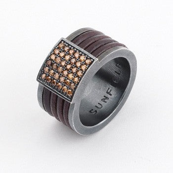 ANILLO SUNFIELD PAVE COÑAC CUERO