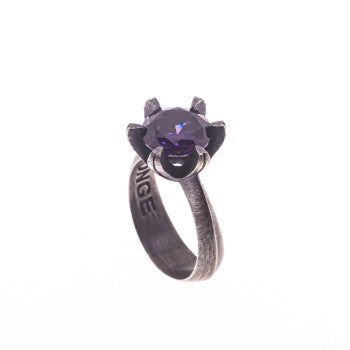 anillo claw morado