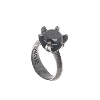 anillo claw negro