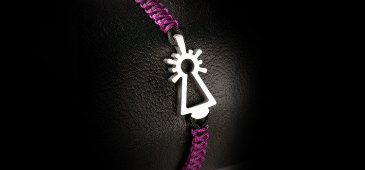 PULSERA VIRGEN NYLON MORADA